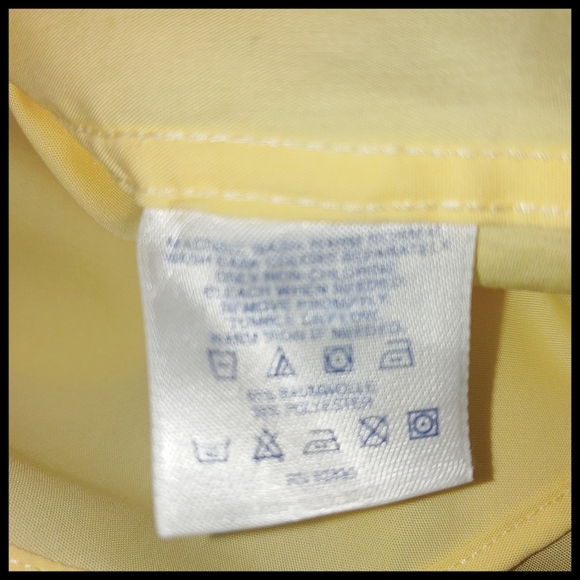 Soft Land's End Butter Yellow Button Down - Picture 3 of 4